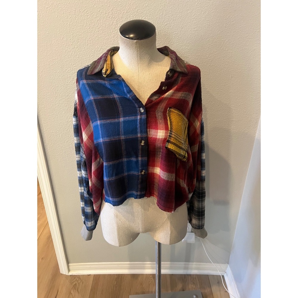 BDG Urban Outfitters Women's S/P Patchwork Plaid Flannel Shirt Cropped Raw Hem
